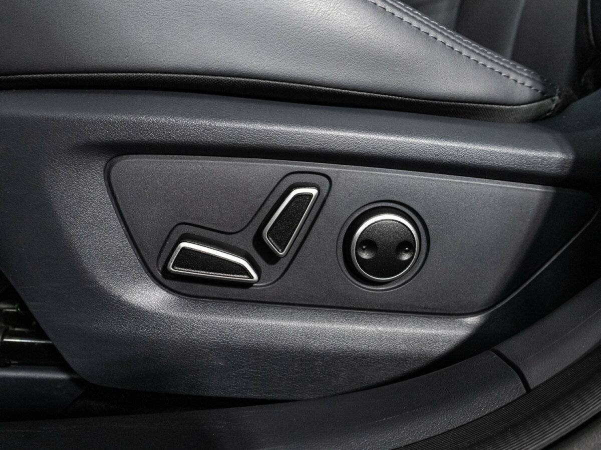 Changan UNI-T, 2023 Фото №18