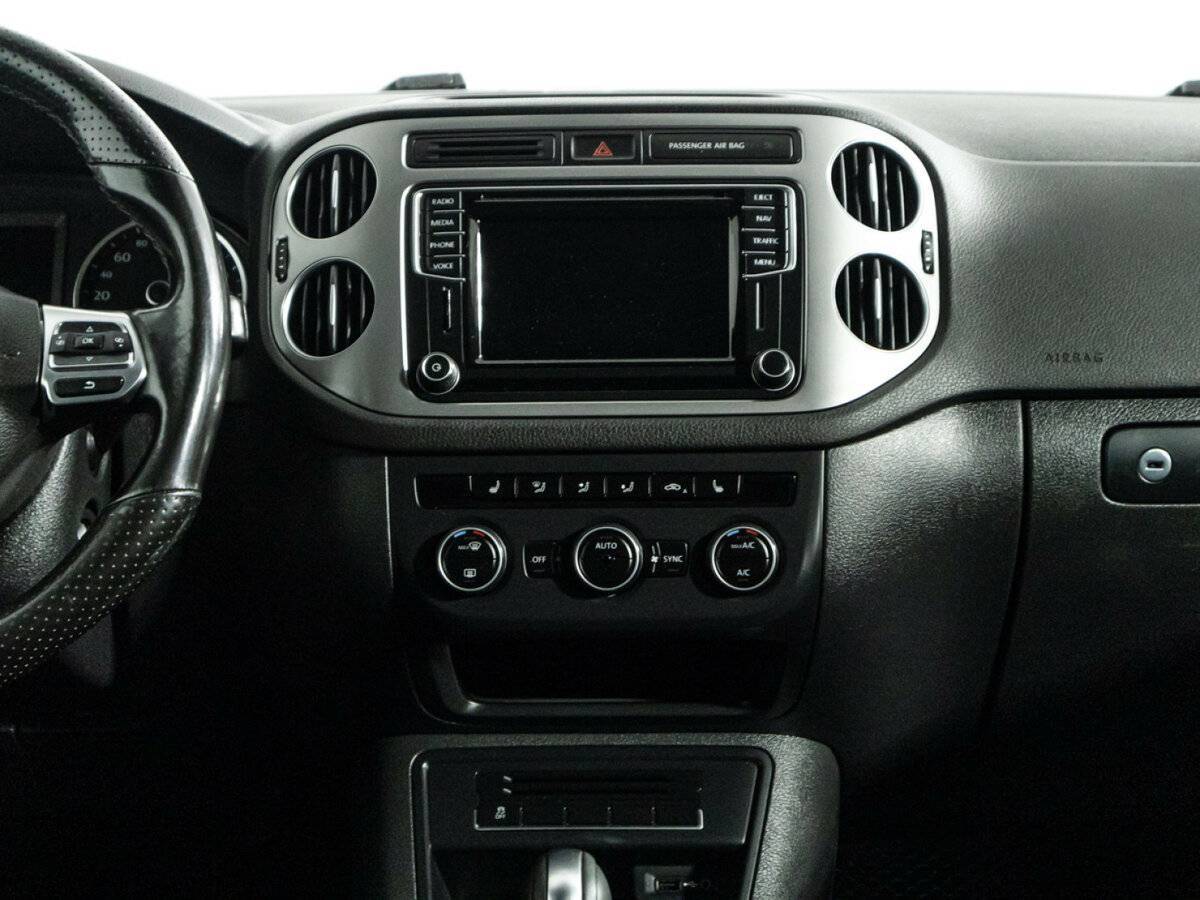Volkswagen Tiguan, 2016 Фото №14