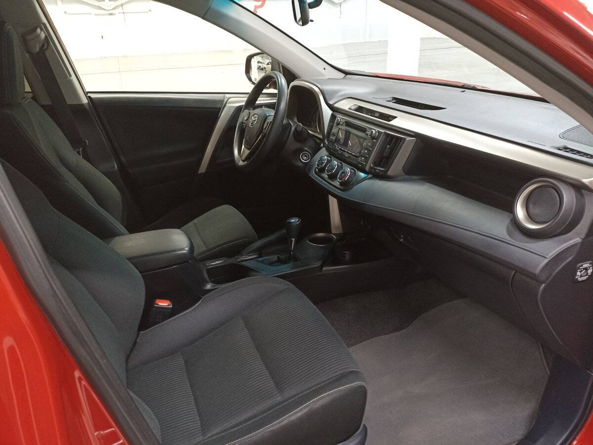 Toyota RAV4, 2014 Фото №11