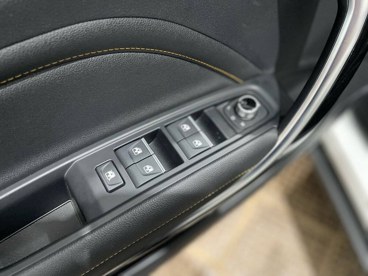 FAW Bestune T77, 2023 Фото №10