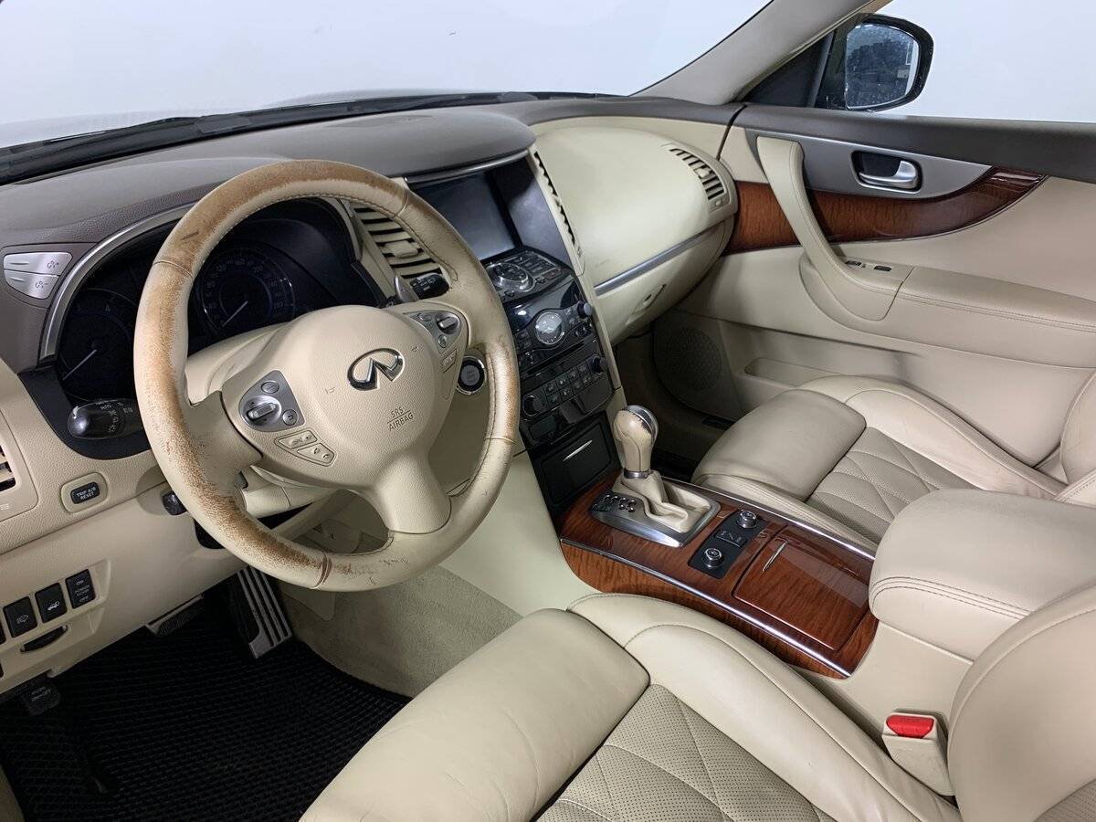 Infiniti FX30d, 2012 Фото №11