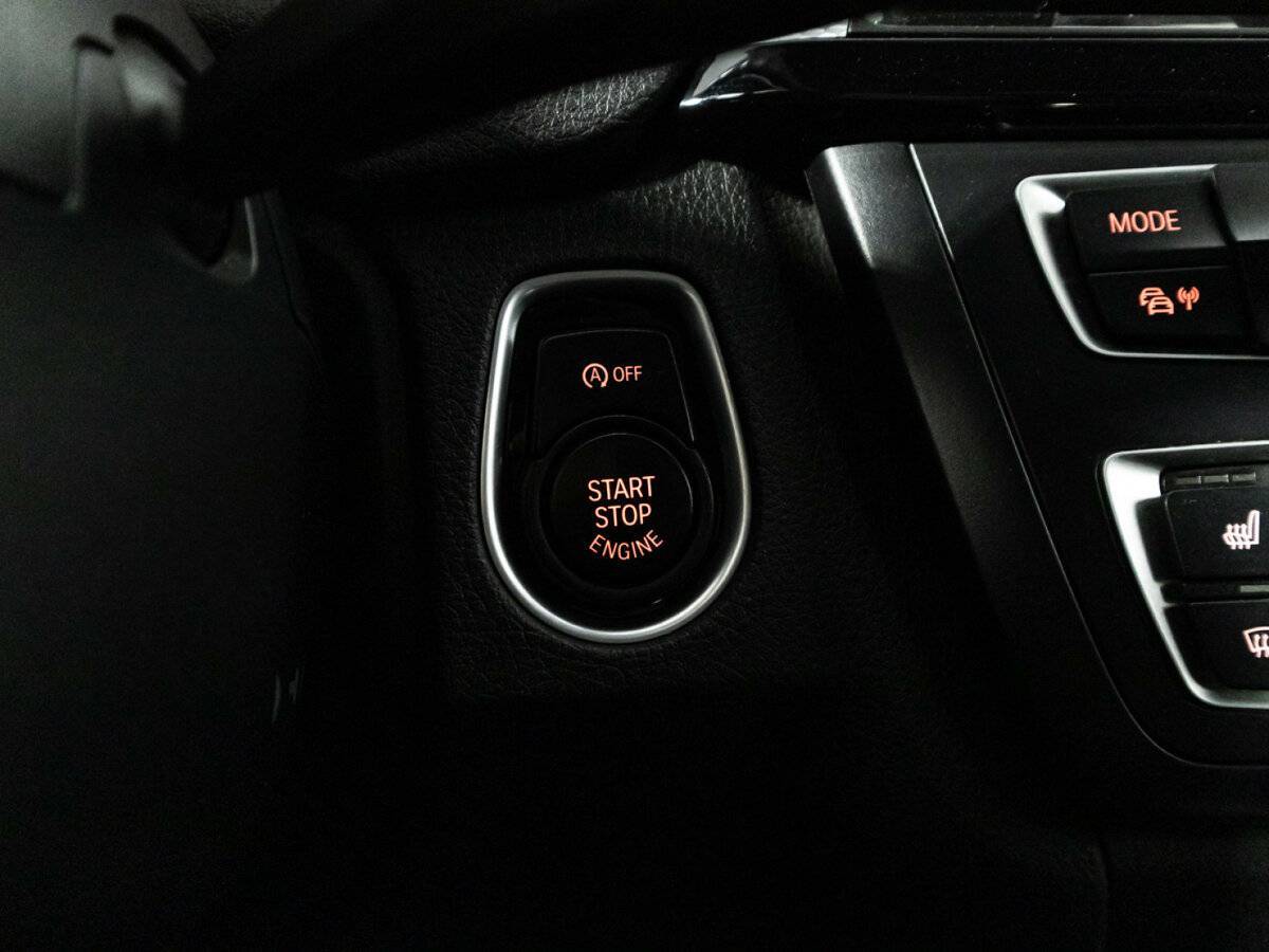 BMW 3 серии 320i xDrive, 2014 Фото №19