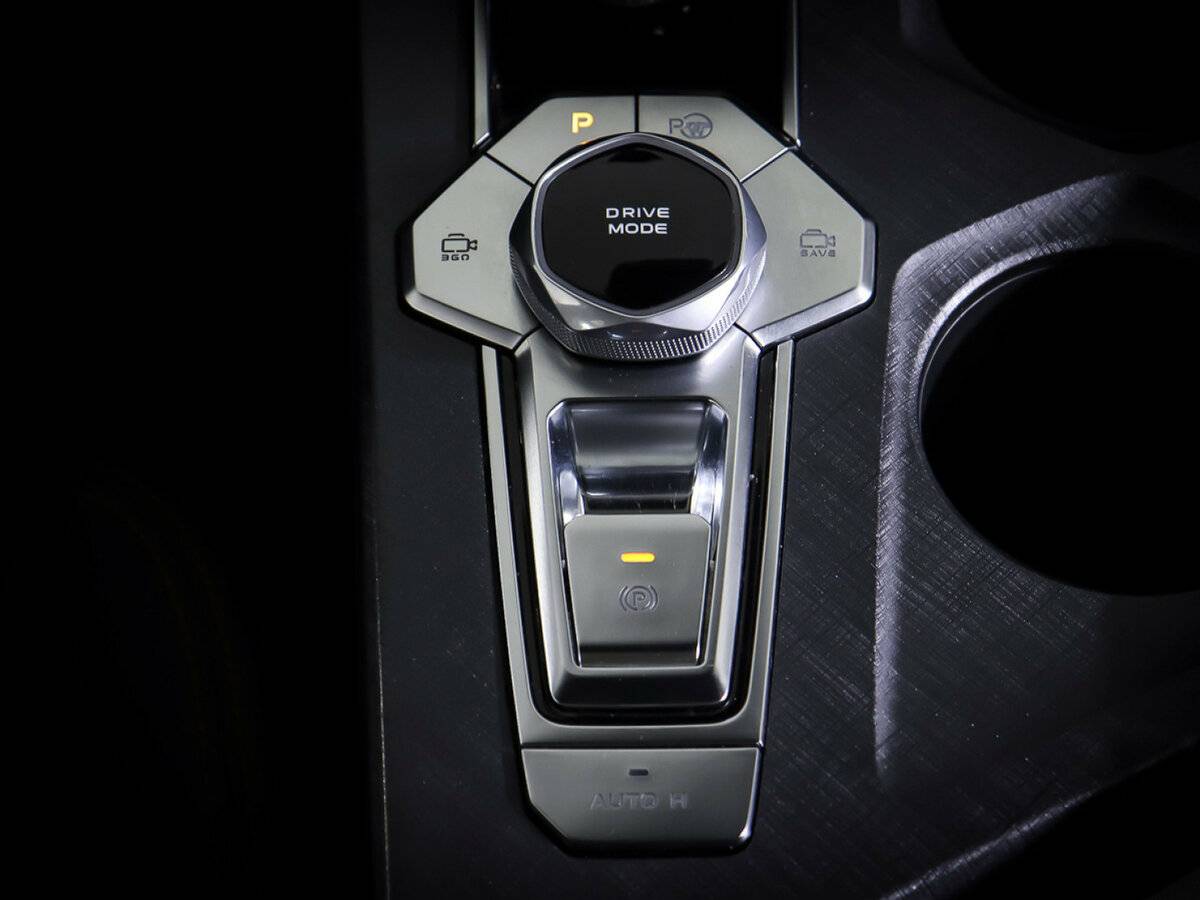 Changan UNI-V, 2023 Фото №17