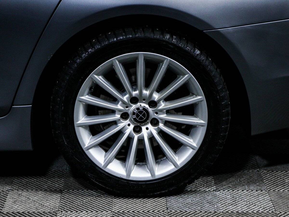 BMW 5 серии 530d xDrive, 2012 Фото №15