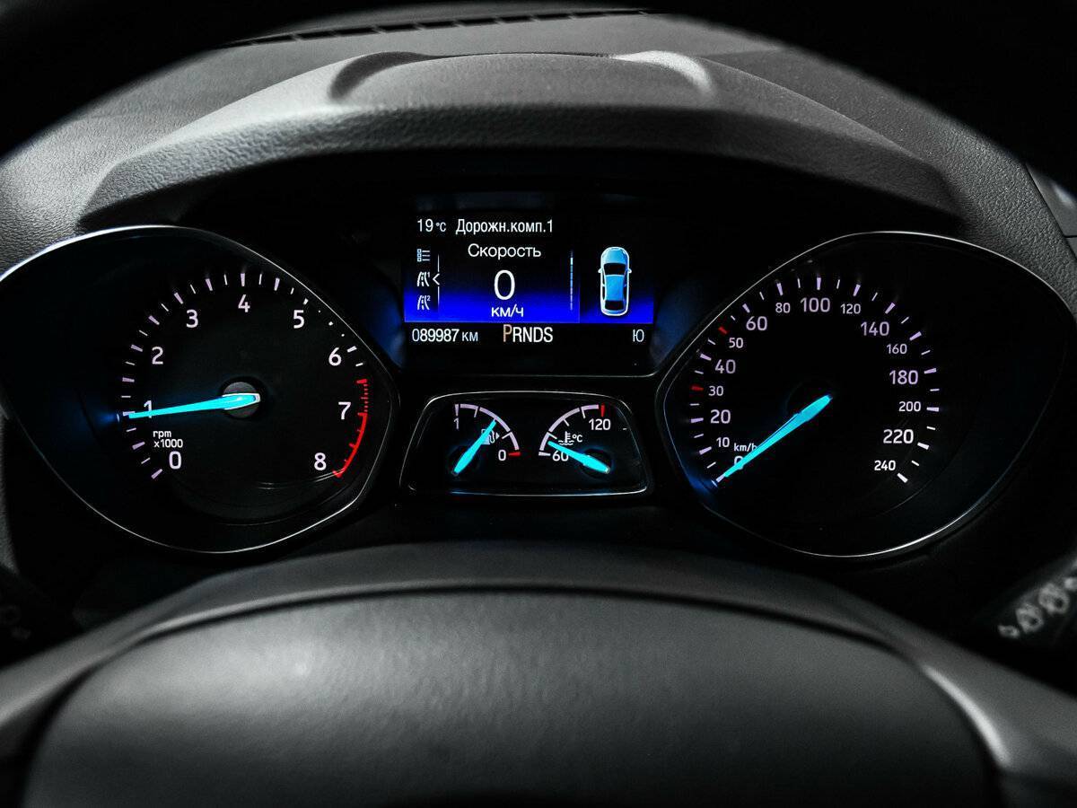 Ford Kuga, 2017 Фото №10