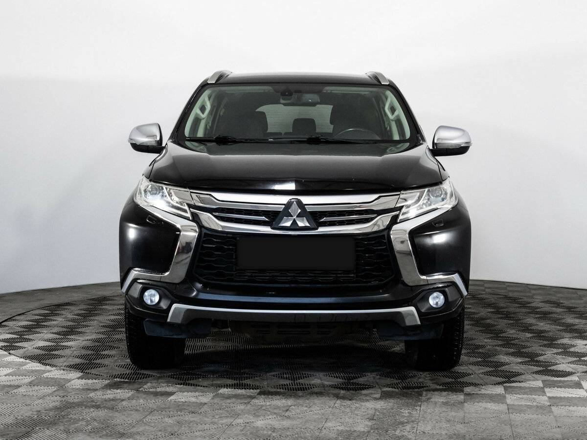 Mitsubishi Pajero Sport, 2018 Фото №2