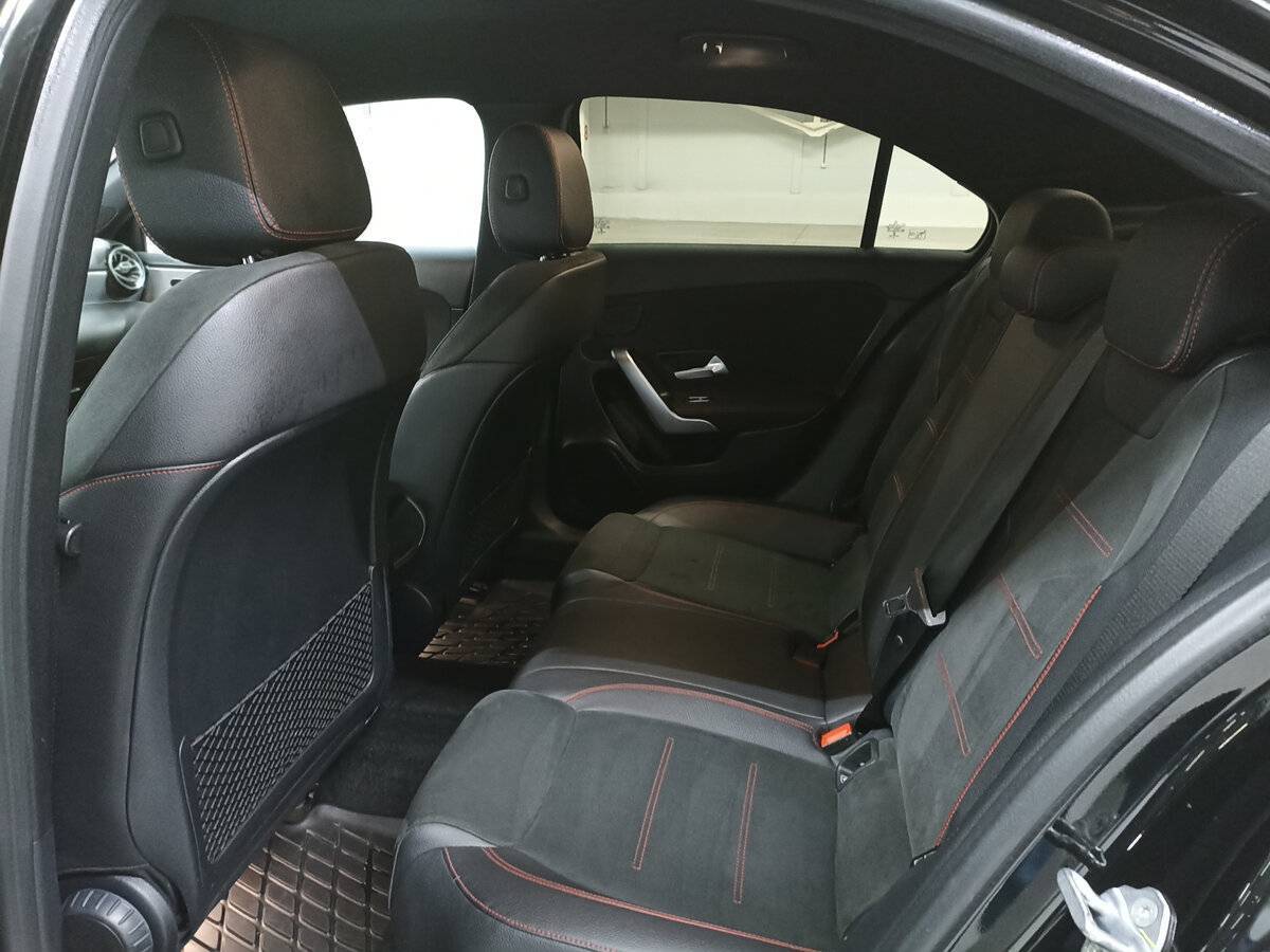 Mercedes-Benz A-Класс 200, 2018 Фото №12