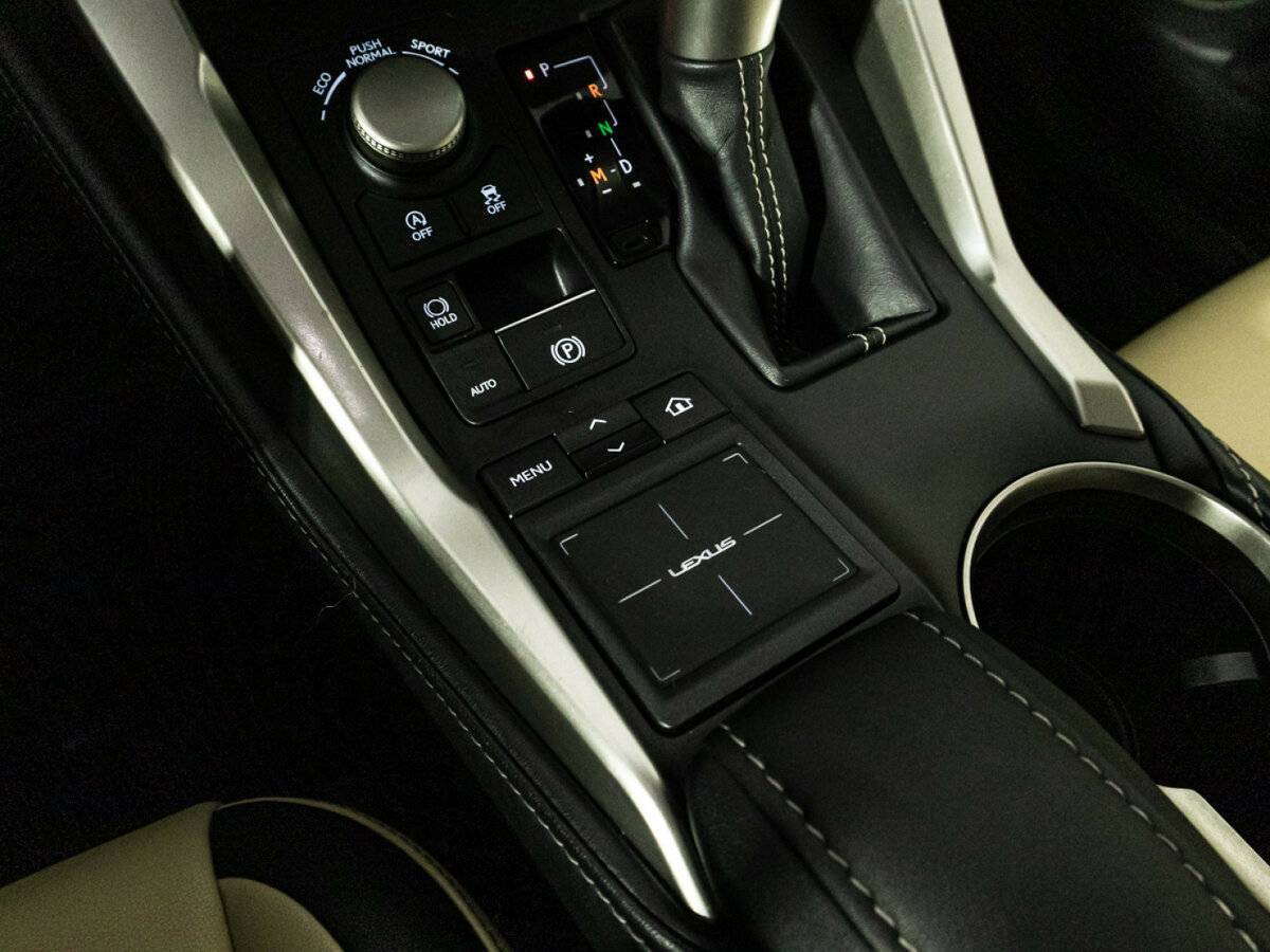 Lexus NX 200, 2015 Фото №22