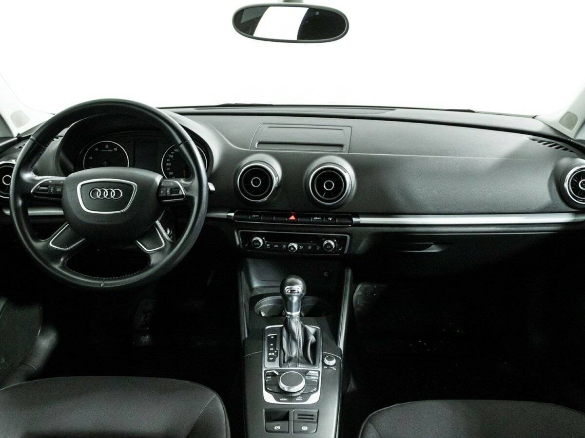 Audi A3, 2015 Фото №13