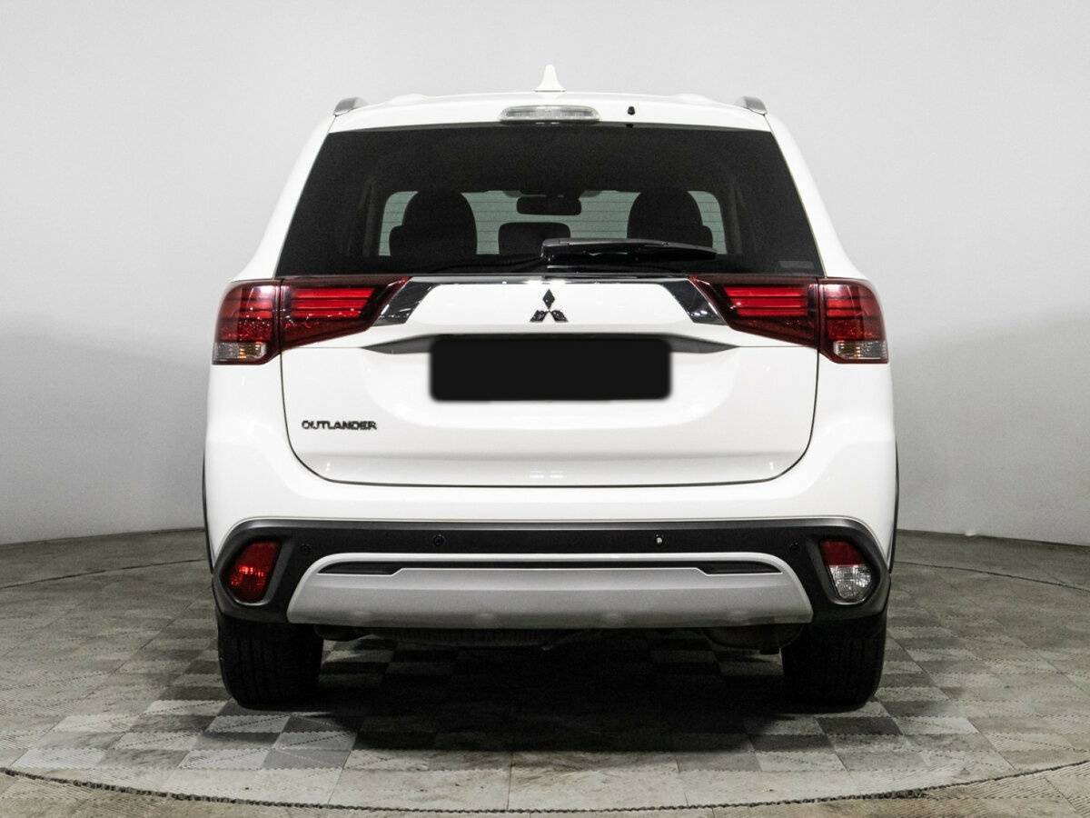 Mitsubishi Outlander, 2020 - 110 000 км. | Фото №6