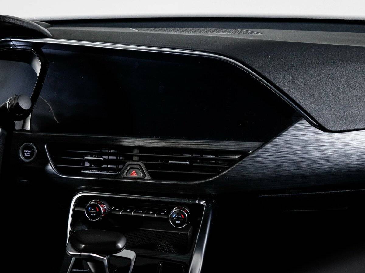 Geely Tugella, 2021 Фото №13