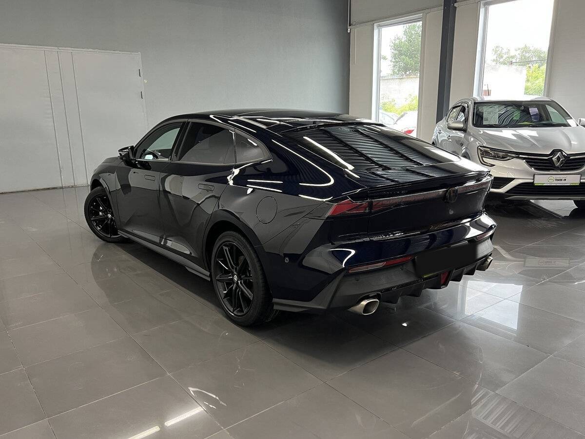 Changan UNI-V, 2023 Фото №6