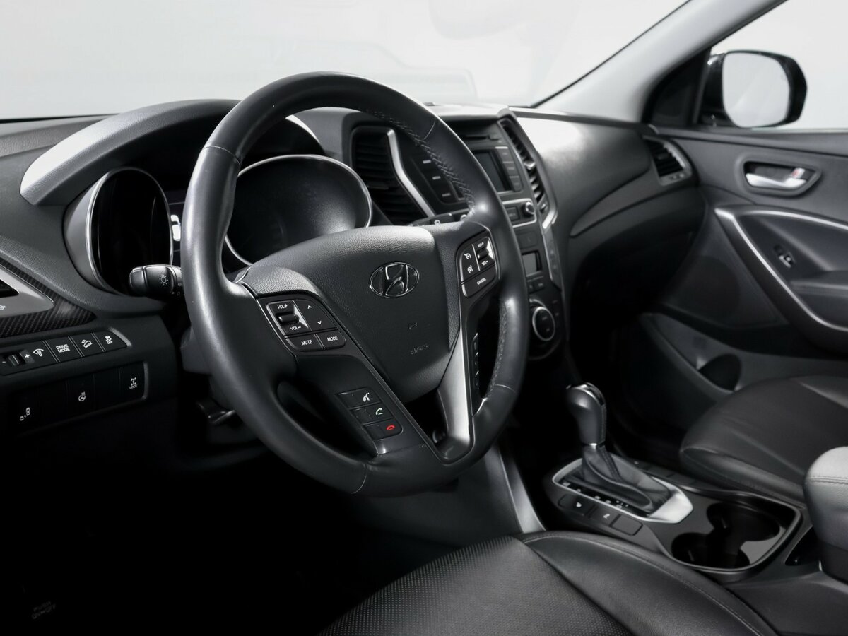 Hyundai Santa Fe III Рестайлинг, 2015 Фото №12