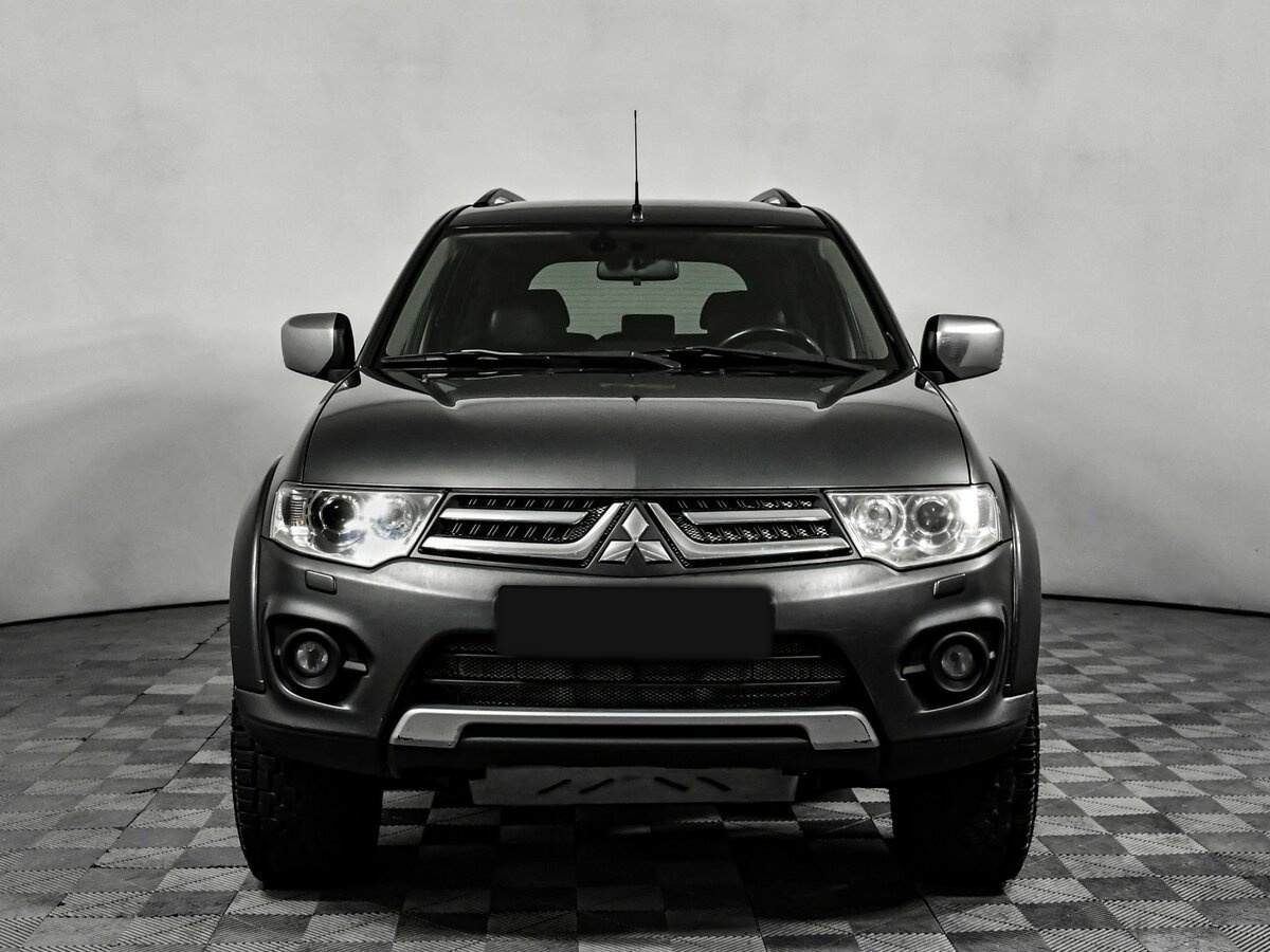 Mitsubishi Pajero Sport II Рестайлинг, 2013 - 292 653 км. | Фото №2
