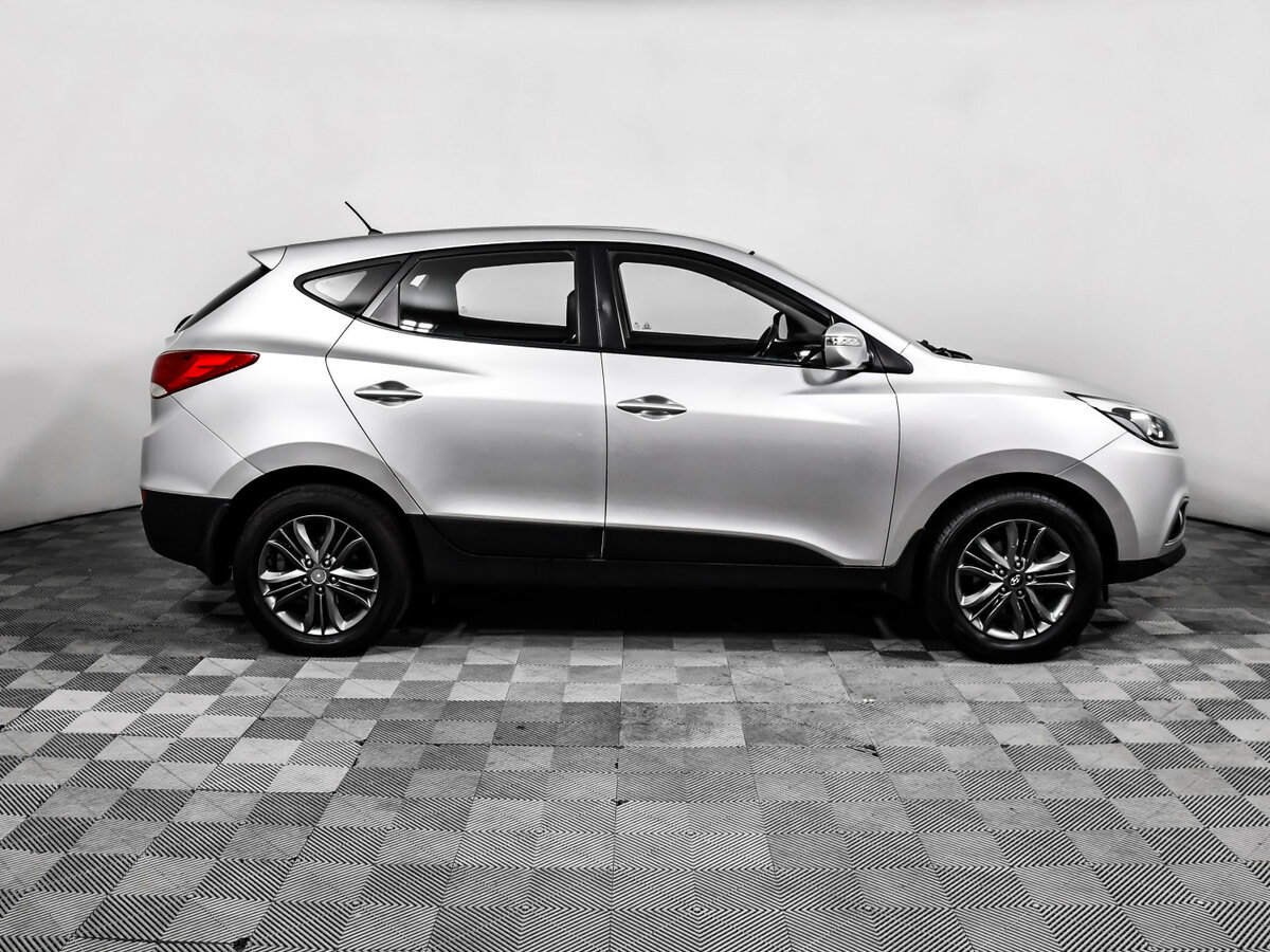 Hyundai ix35 I Рестайлинг, 2014 - 134 274 км. | Фото №4
