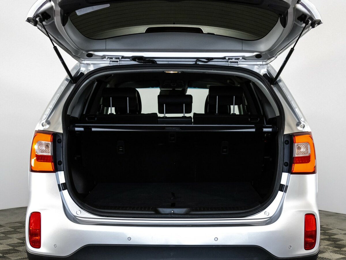 Kia Sorento II Рестайлинг, 2014 Фото №15