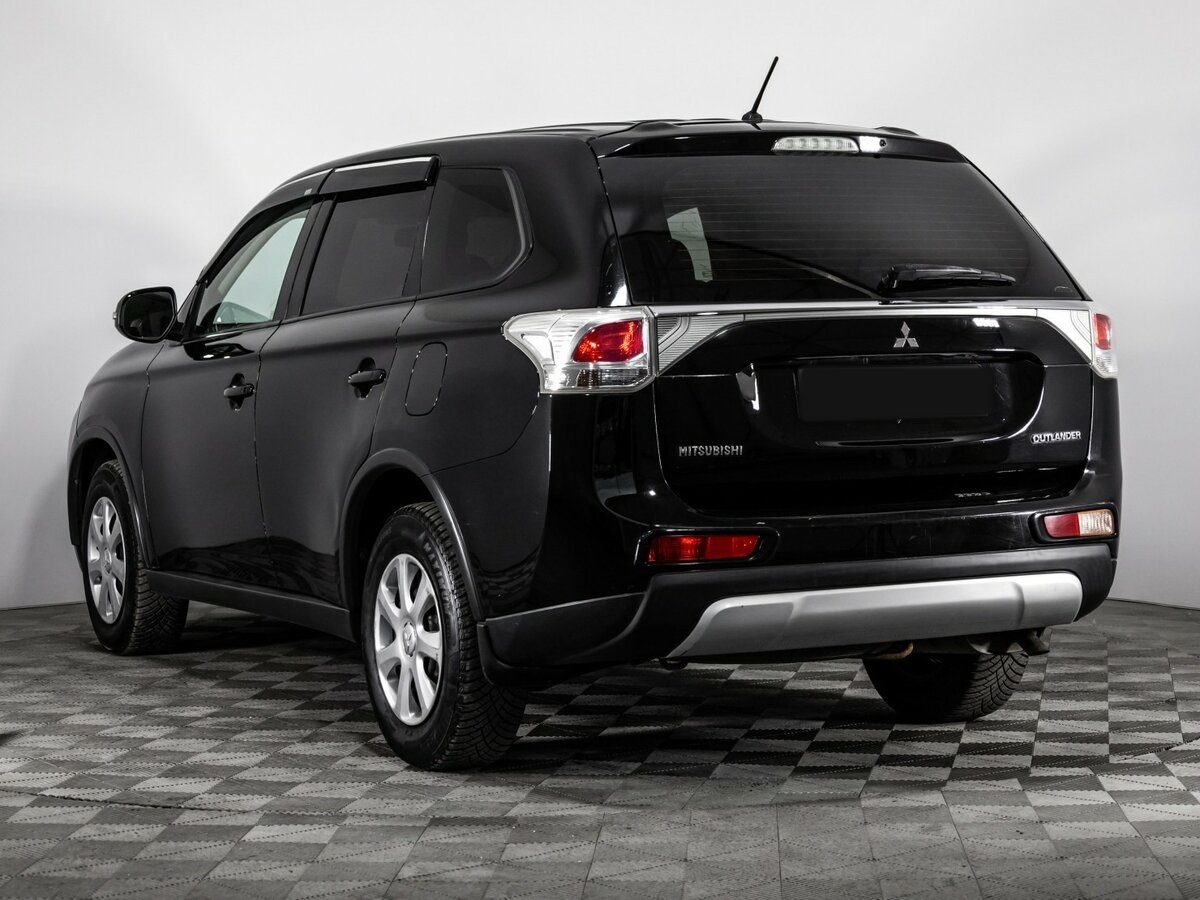 Mitsubishi Outlander III Рестайлинг, 2014 - 249 895 км. | Фото №6