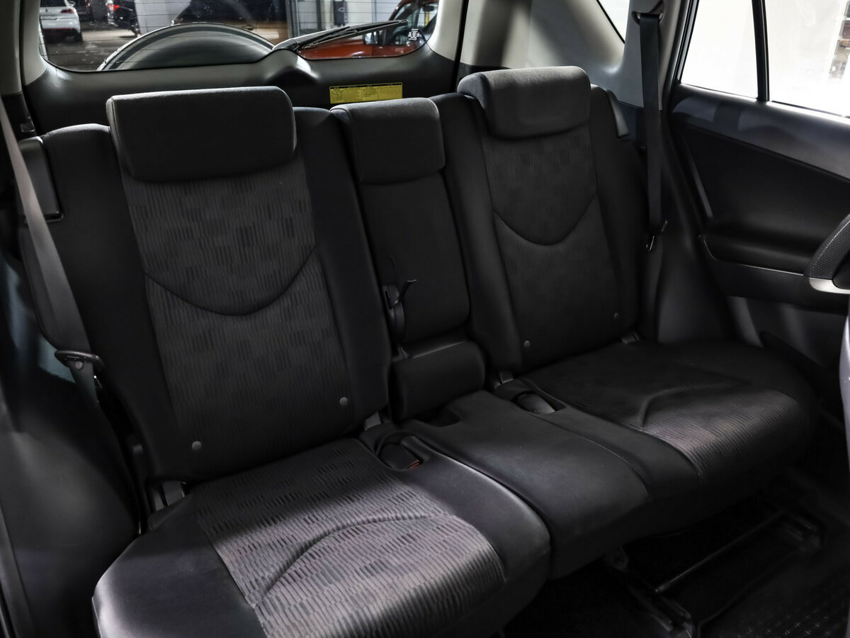 Toyota RAV4 III (XA30) Рестайлинг, 2012 - 96 736 км. | Фото №8