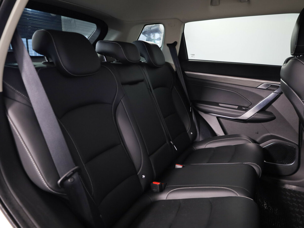 Geely Atlas Pro, 2022 Фото №14