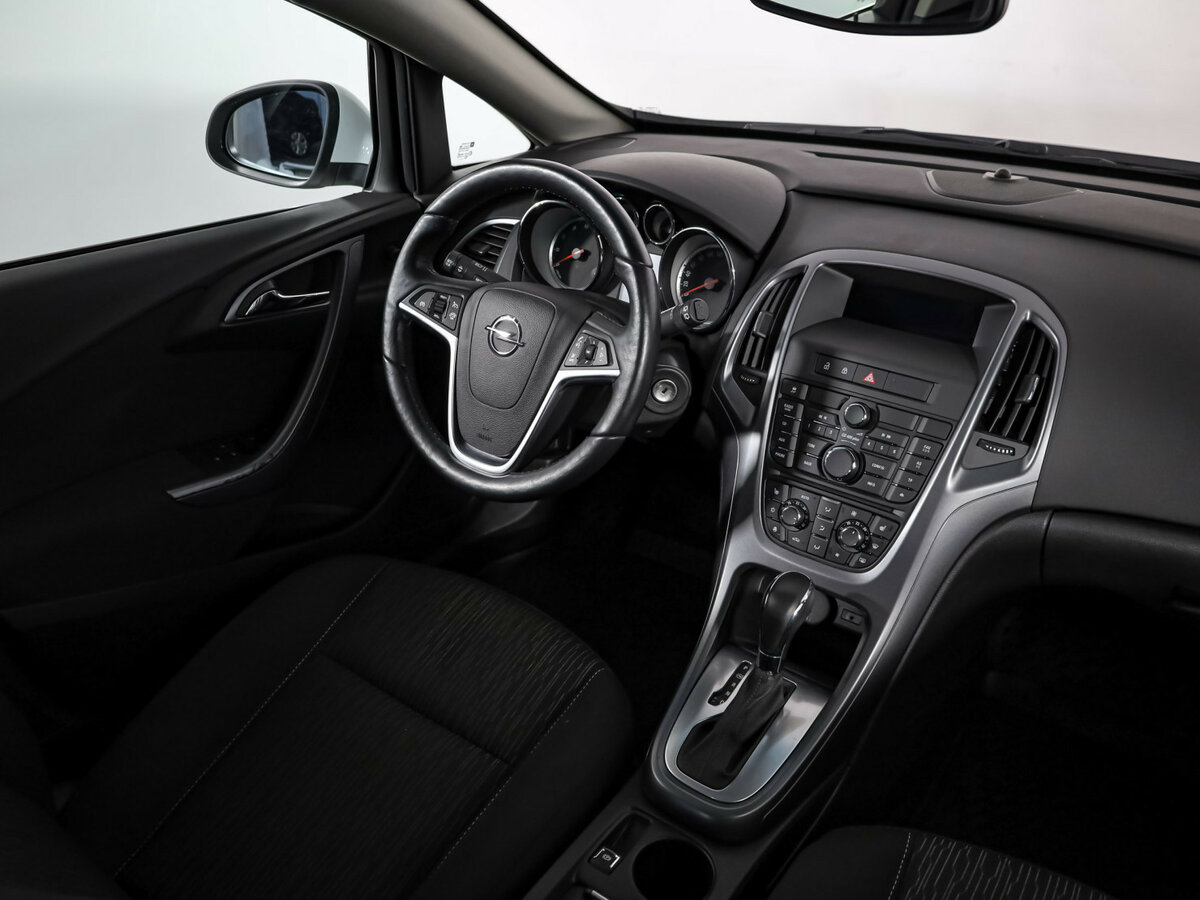 Opel Astra J Рестайлинг, 2014 - 95 950 км. | Фото №7