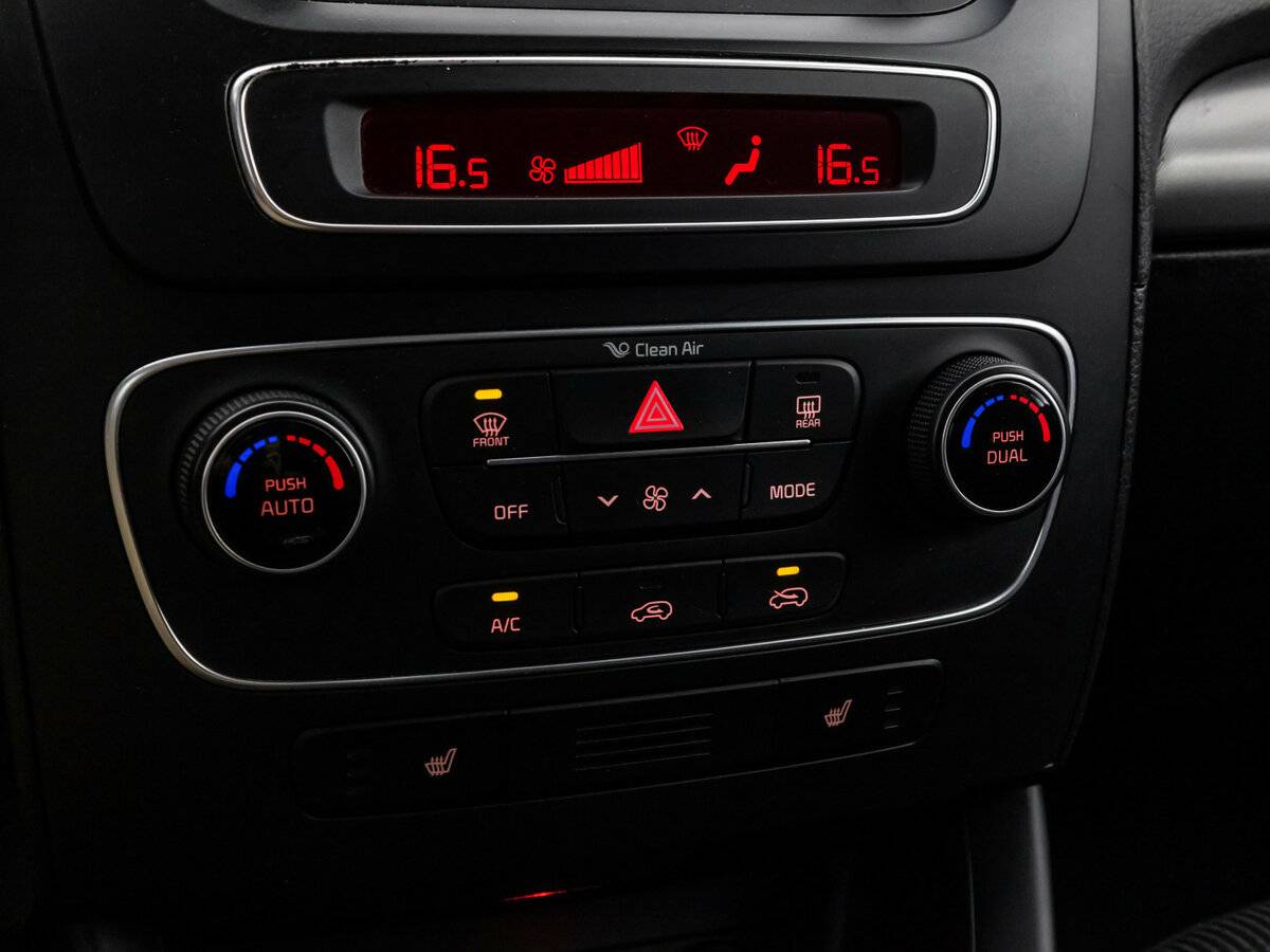 Kia Sorento II Рестайлинг, 2013 Фото №11