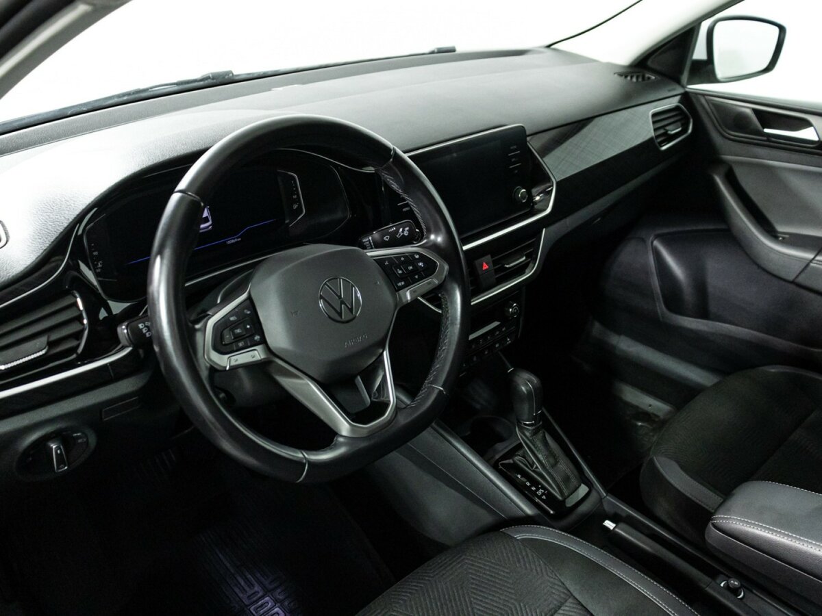 Volkswagen Polo VI, 2020 Фото №11