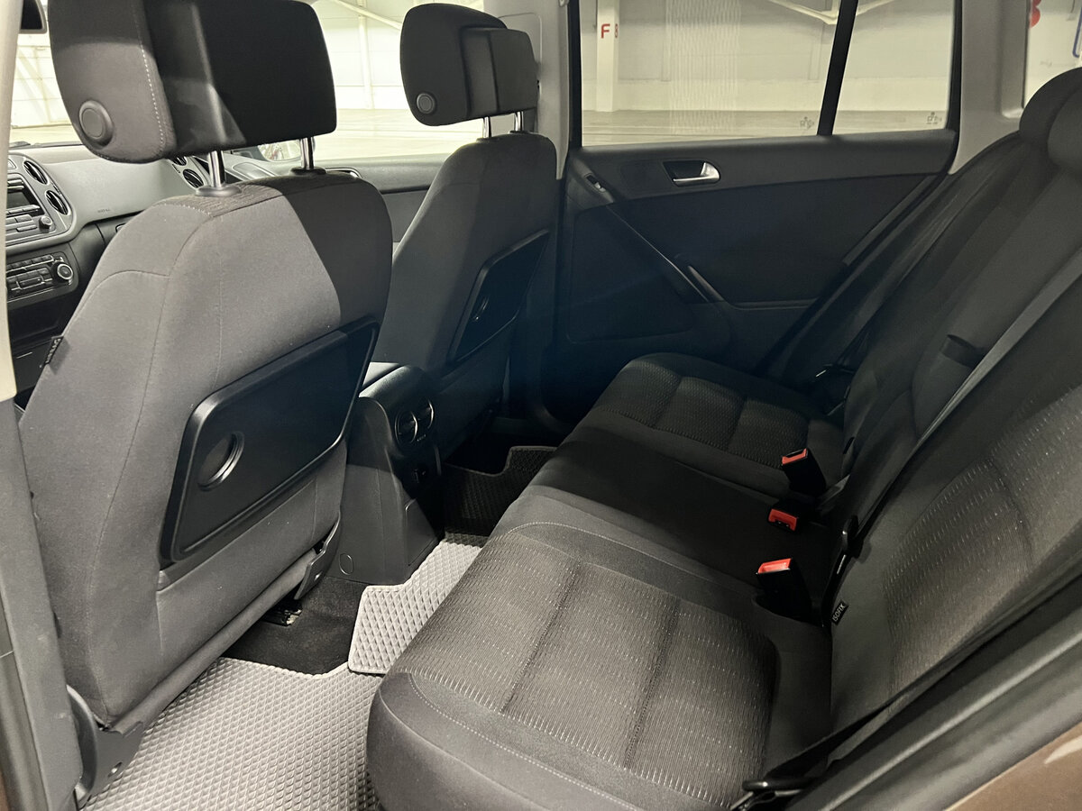 Volkswagen Tiguan I Рестайлинг, 2014 Фото №12