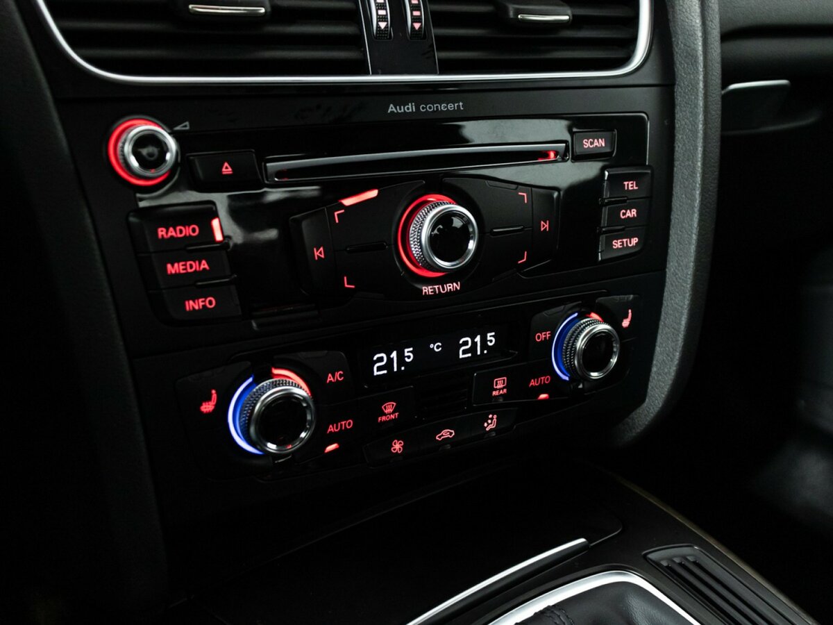 Audi A4 IV (B8) Рестайлинг, 2015 Фото №14