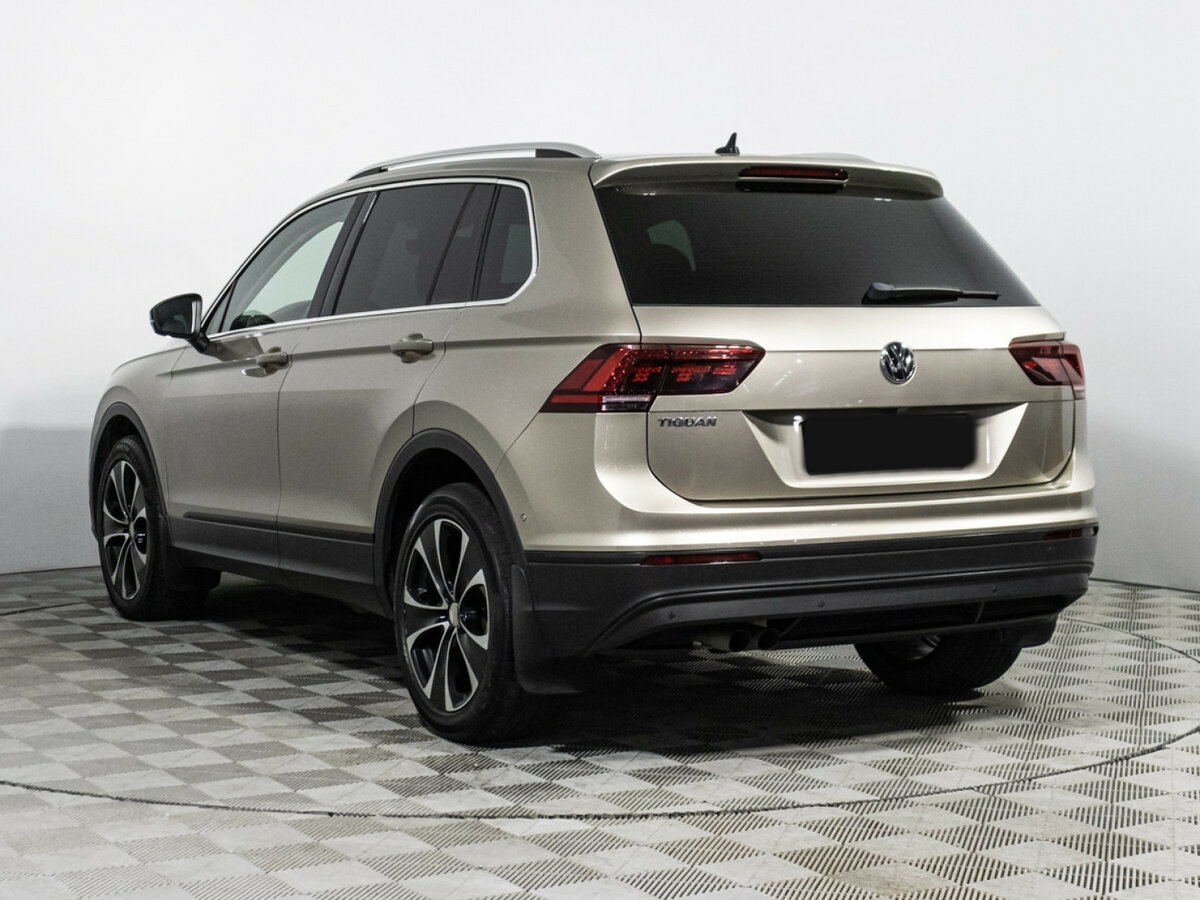Volkswagen Tiguan II, 2019 - 106 837 км. | Фото №7