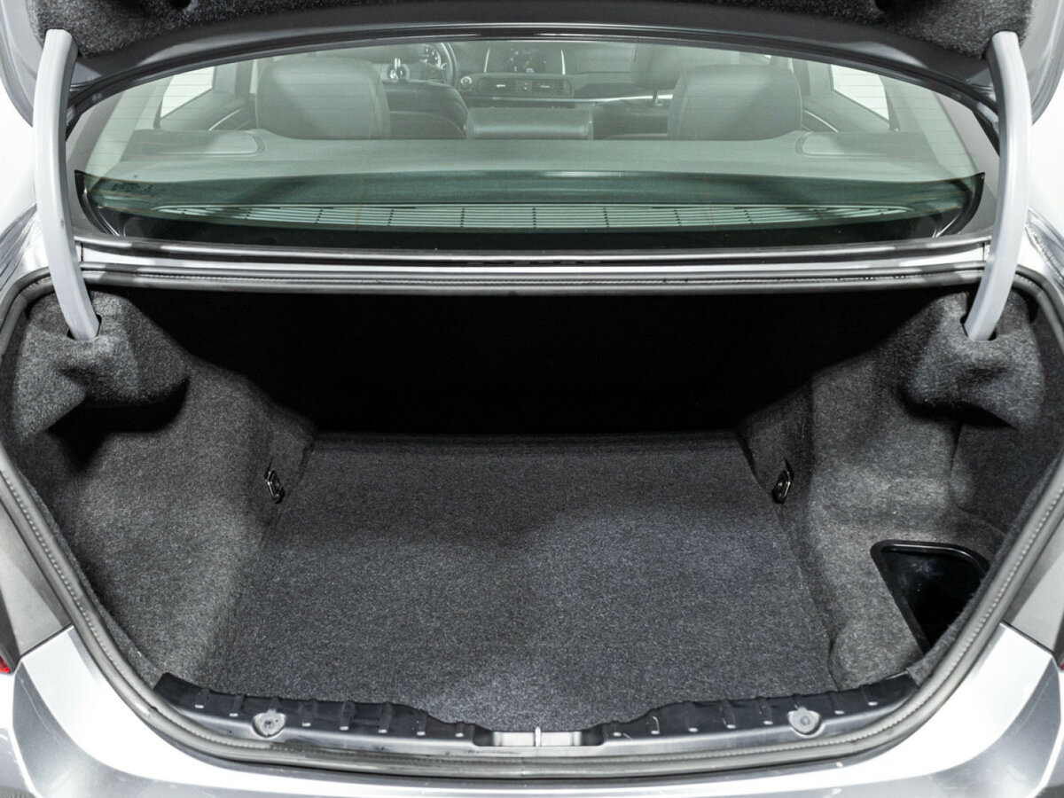 BMW 5 серии 520i VI (F10/F11/F07) Рестайлинг, 2014 Фото №21