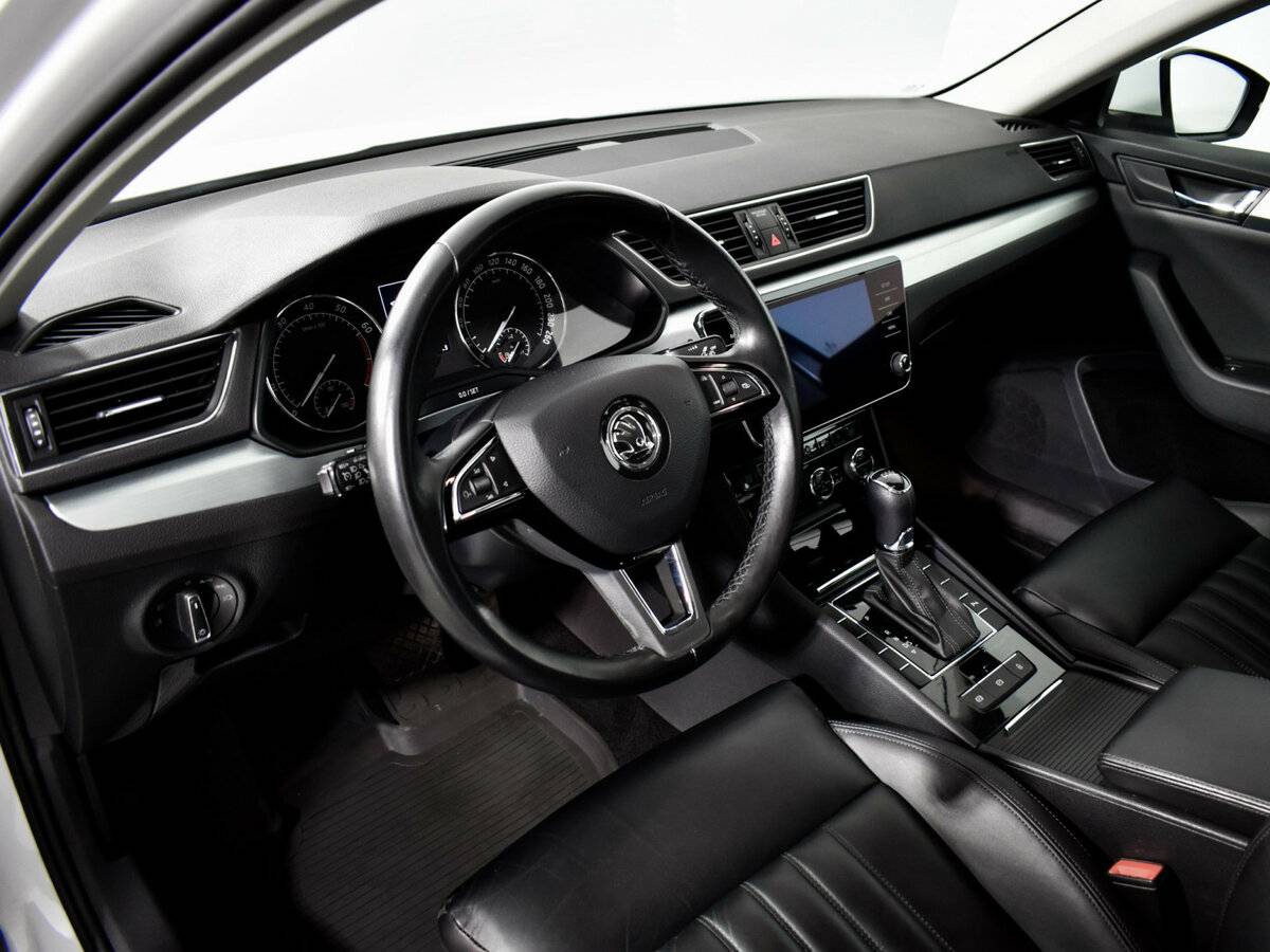 Skoda Superb III, 2018 - 156 585 км. | Фото №7