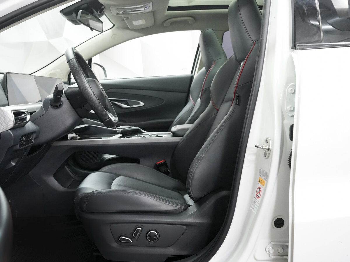 Changan UNI-T I, 2024 Фото №10