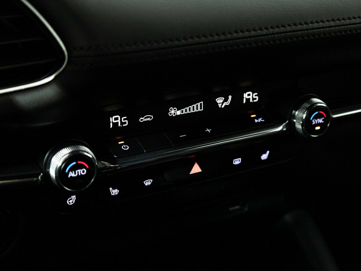 Mazda 3 IV (BP), 2019 Фото №18