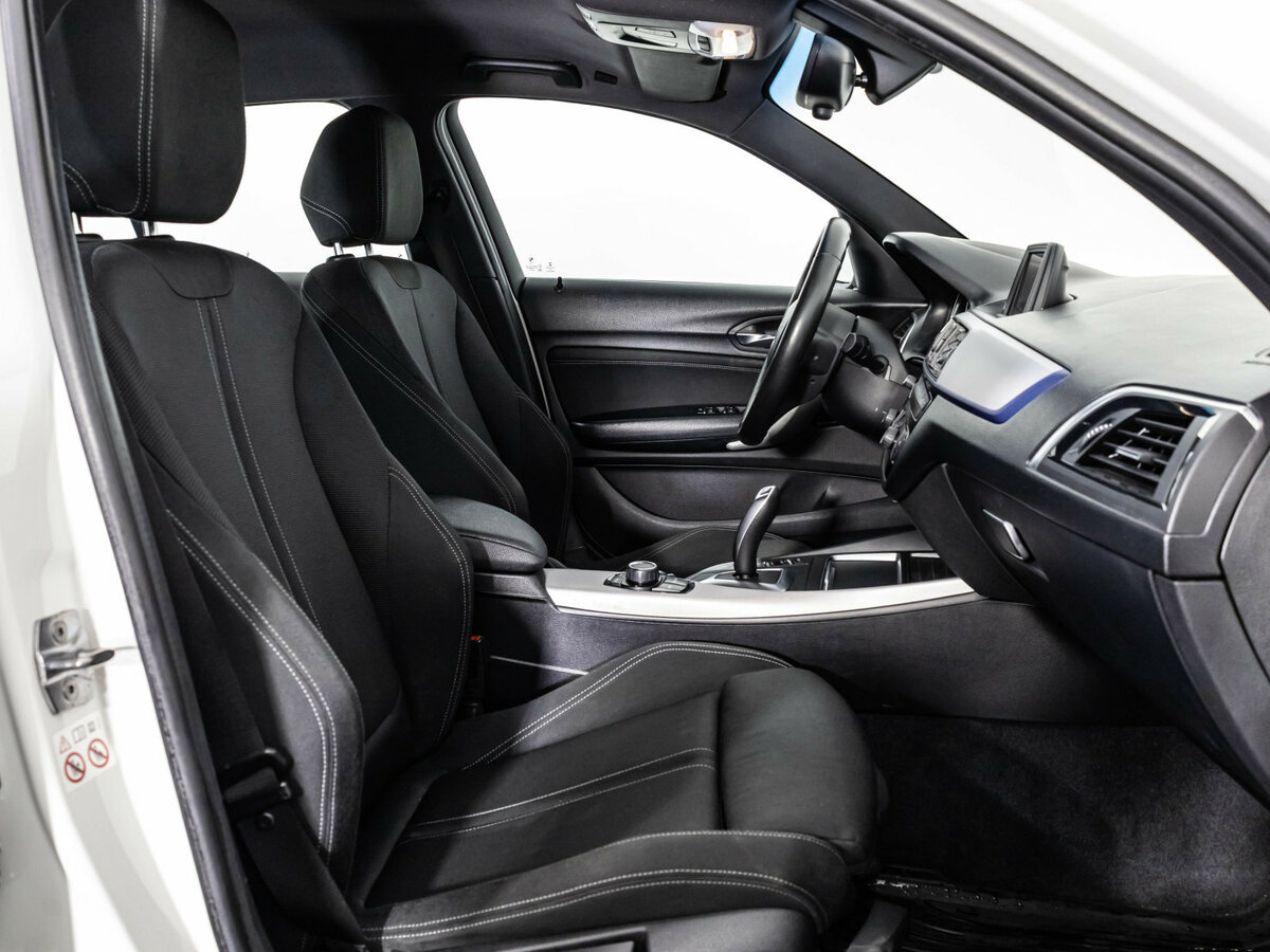 BMW 1 серии 118i II (F20/F21) Рестайлинг 2, 2019 Фото №20