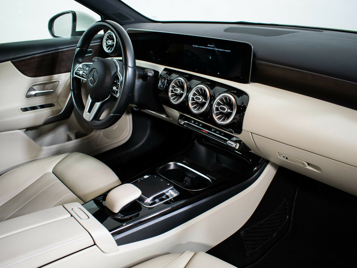 Mercedes-Benz A-Класс 200 IV (W177), 2018 - 94 820 км. | Фото №8