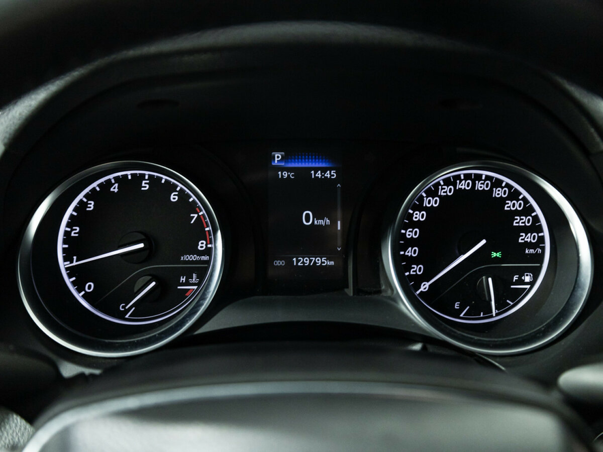 Toyota Camry VIII (XV70) Рестайлинг, 2021 Фото №11