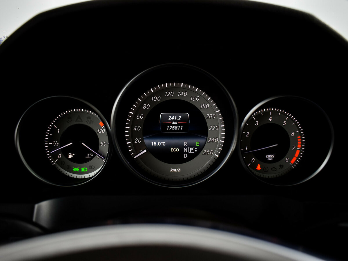 Mercedes-Benz E-Класс 200 IV (W212, S212, C207) Рестайлинг, 2016 Фото №21