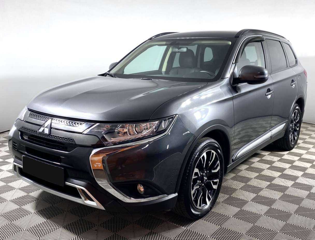 Mitsubishi Outlander, 2021 - 82 415 км. | Фото №1