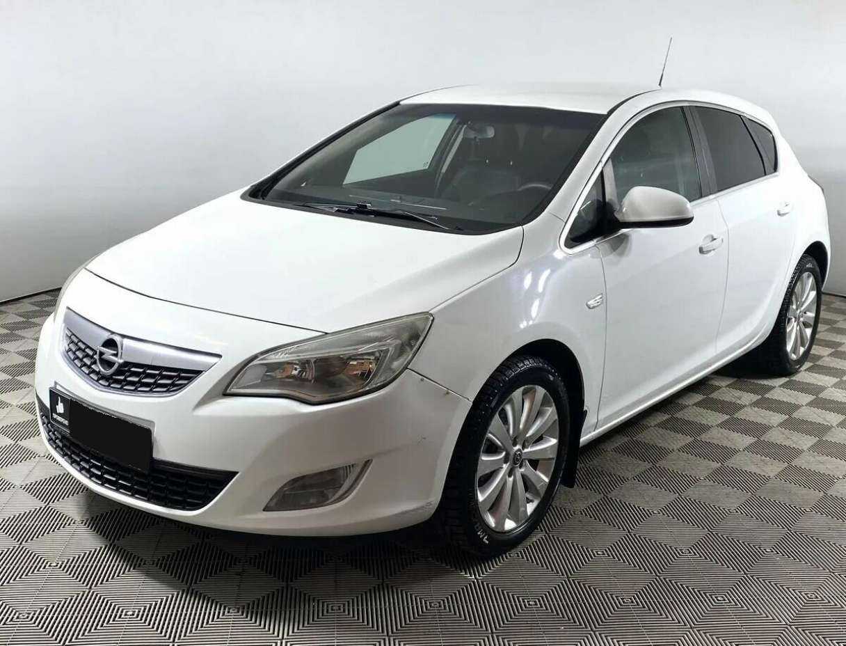 Opel Astra, 2012 - 188 000 км. | Фото №1