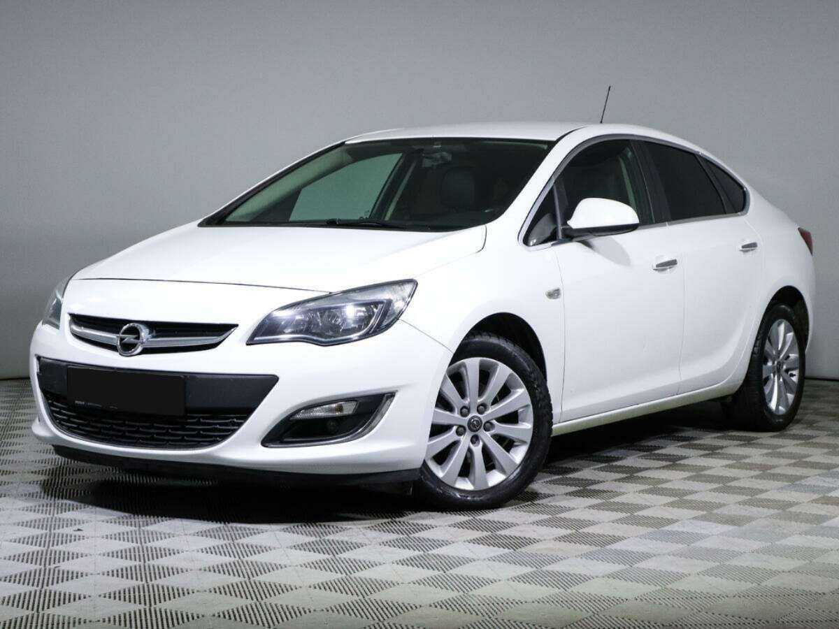 Opel Astra, 2013 - 98 000 км. | Фото №1