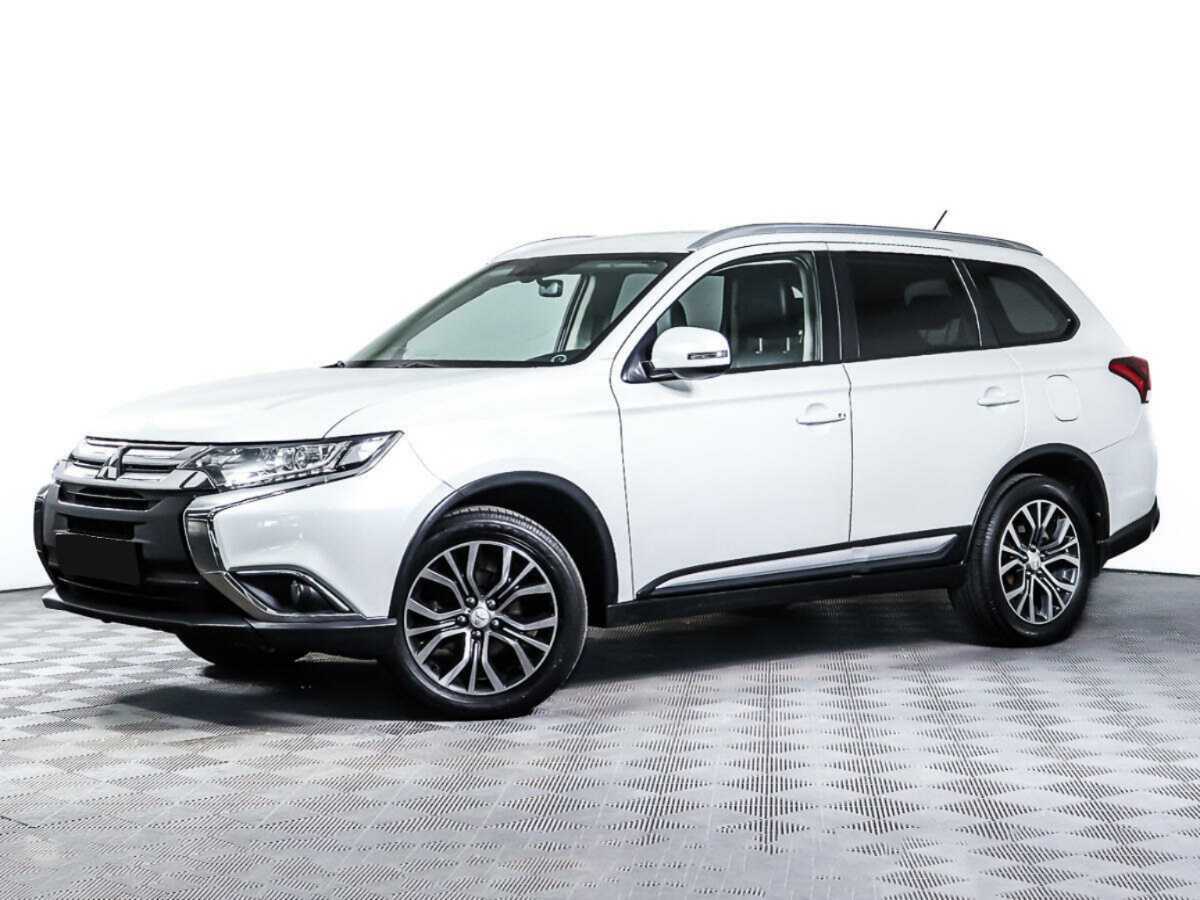 Mitsubishi Outlander, 2015 - 102 274 км. | Фото №1