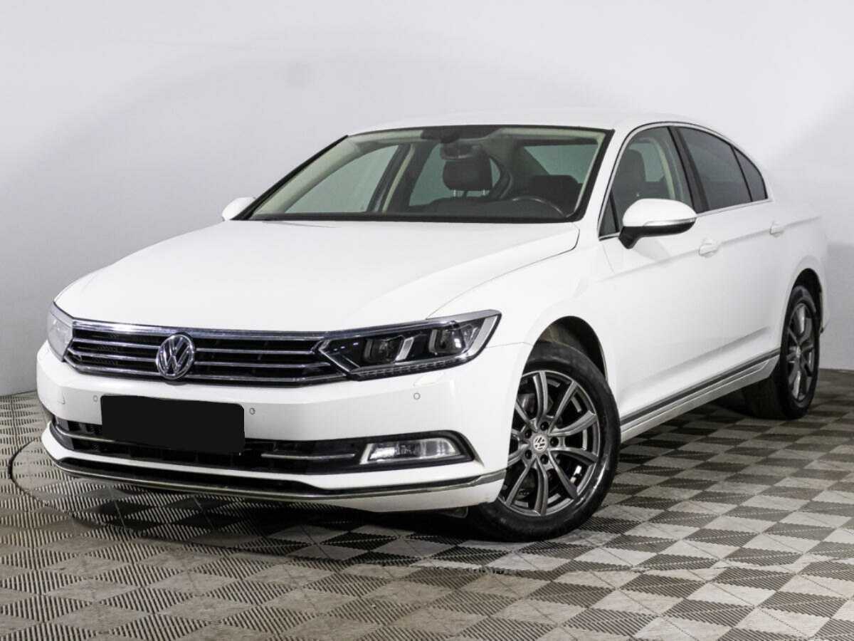 Volkswagen Passat DSG7, 2017 - 76 550 км. | Фото №1