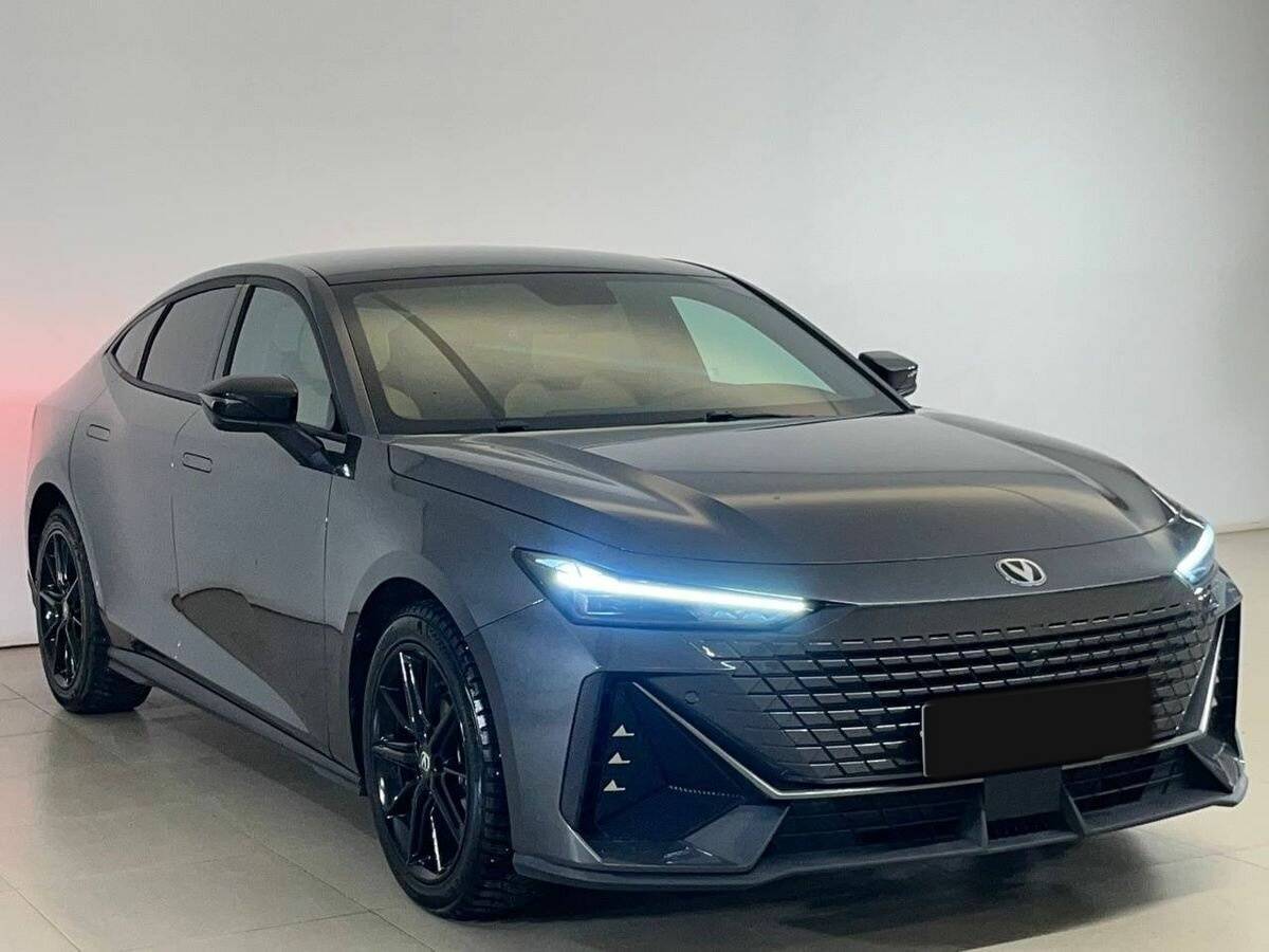 Changan UNI-V, 2023 - 31 233 км. | Фото №1